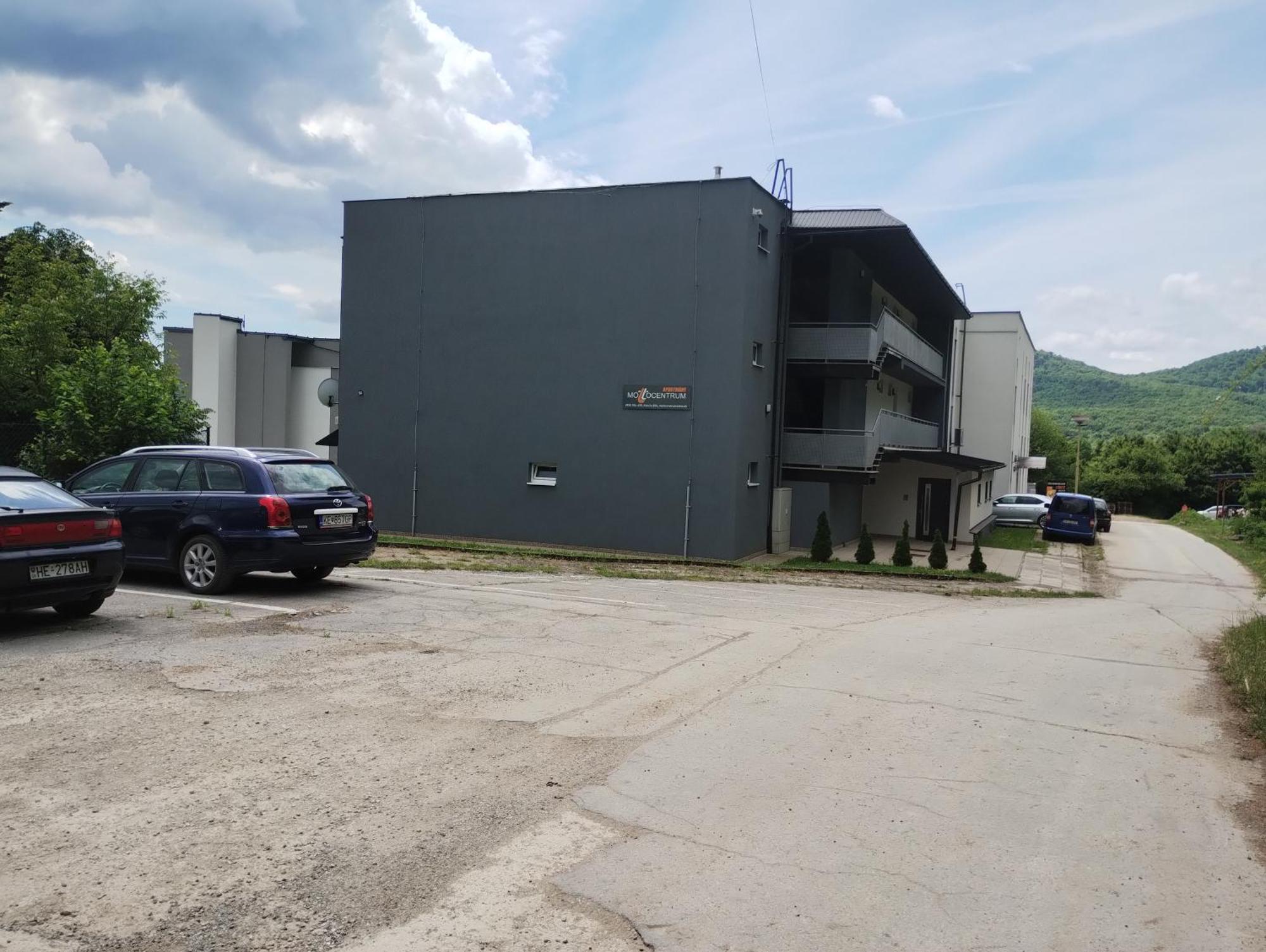 Apartmany Fantagiro Kaluža Dış mekan fotoğraf